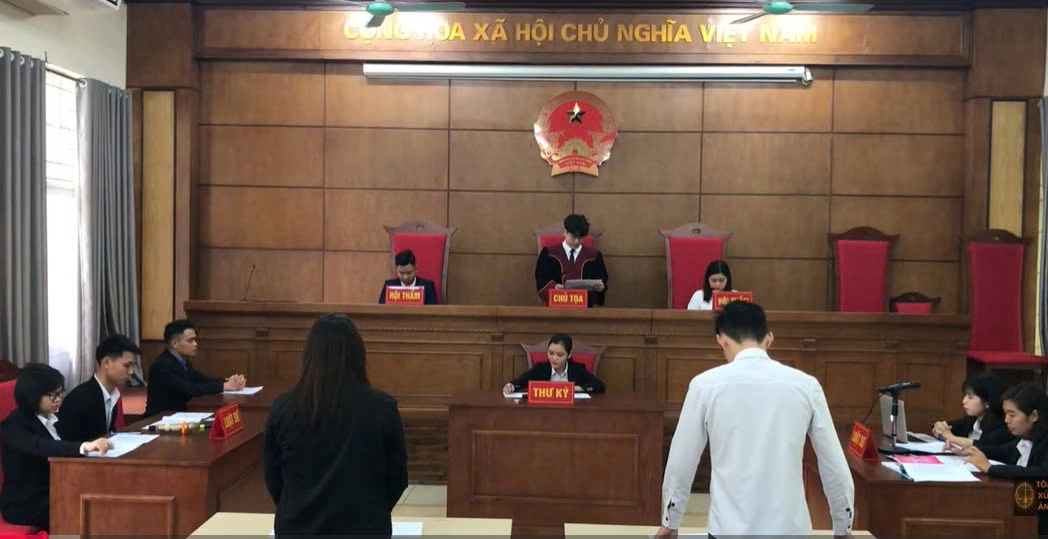 Một số ý kiến nhằm hoàn thiện quy định của Bộ luật Hình sự năm 2015 về các tội xâm phạm chế độ hôn nhân và gia đình